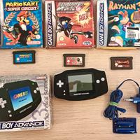 Game Boy Advance con giochi