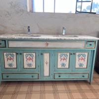 Stupendo mobile bagno, con piana di marmo