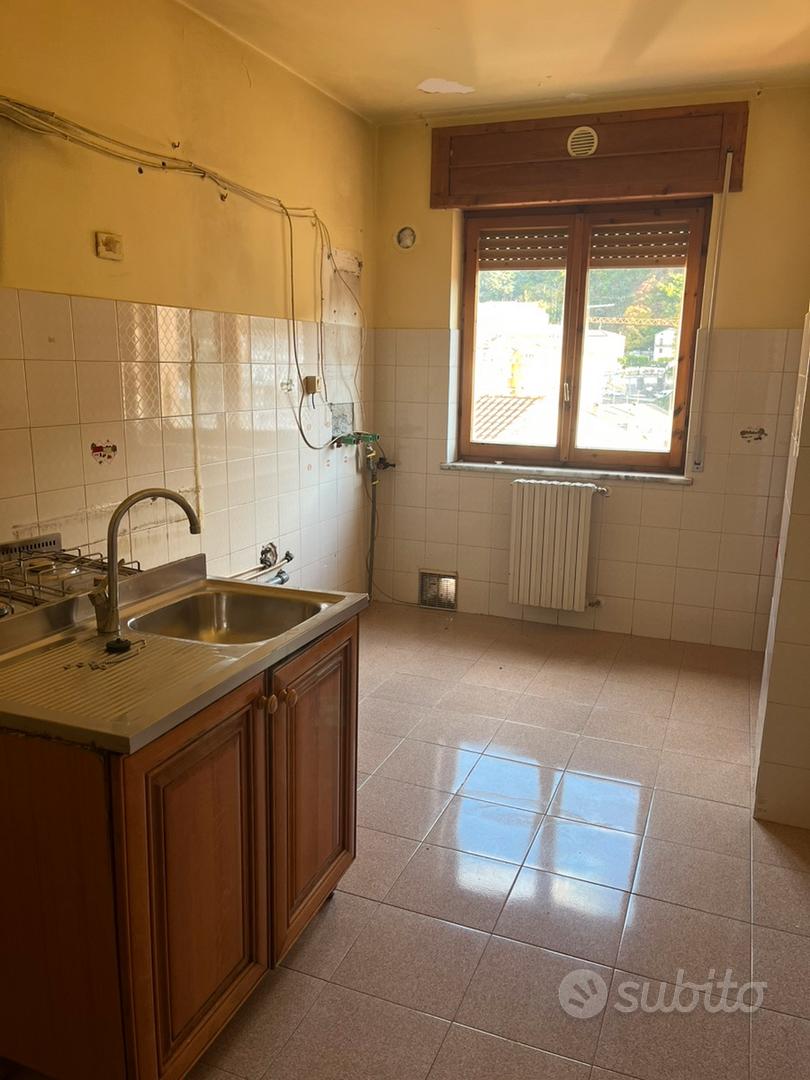 Appartamento- Vietri di Potenza - Vista 4