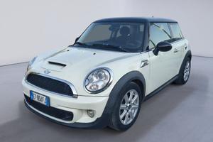 MINI Mini Cooper SD 2.0 143 CV AT