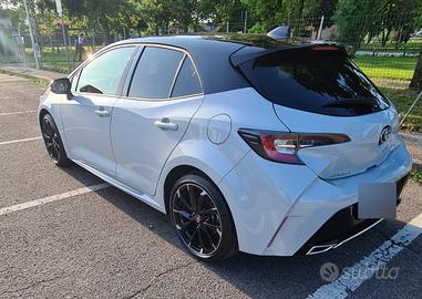 toyota corolla gr sport 180cv