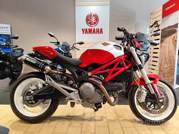 Ducati Monster 696plus Plus