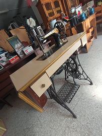 macchina da cucite singer anni 60