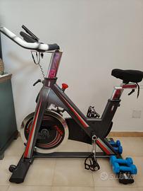 Bike indoor  con volano 24 kg