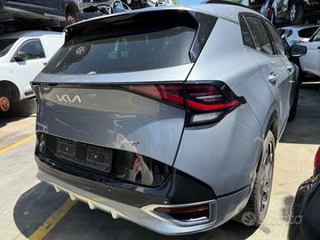 Ricambi usati per Kia Sportage 1.6 CRDI Mild/Hybri
