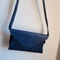 Borsa blu da cerimonia