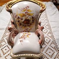 Soprammobile poltrona vintage in ceramica