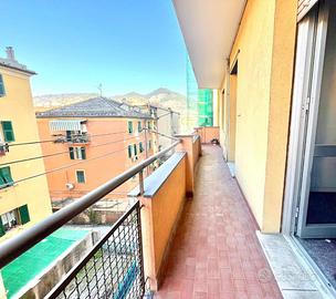 4 LOCALI A GENOVA