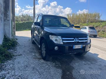 Mitsubishi Pajero 3.2 DI-D 16V aut. 3p. Instyle DP