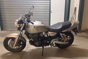 Suzuki Gsx 750 Inazuma