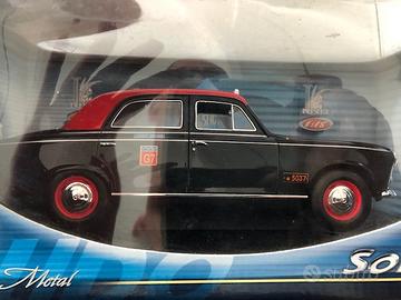 Taxi peugeot solido scala 1/18