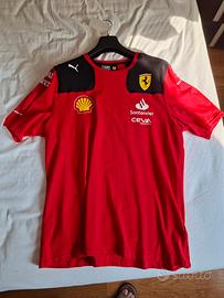 Maglia Ferrari Leclerc stagione 2023