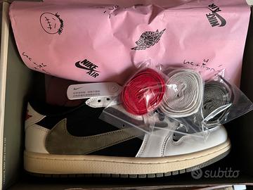 Nike air jordan travis scott