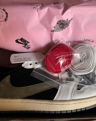 Nike air jordan travis scott