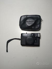 Olympus PEN EF Made In Japan con flash