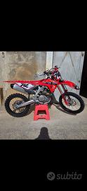 HONDA CRF 450 2025