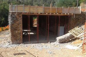 Rustico / Casale di 100 m² con 3 locali e box auto