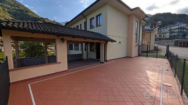 Immobile di 565 m² con più di 5 locali a Recoaro T