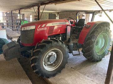 TRATTORE MASSEY FERGUSON 4708
