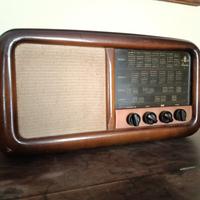 Radio antica Magnadyne 