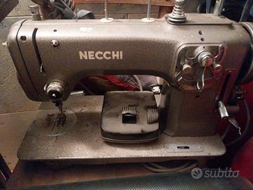 Macchina da cucire Necchi 539