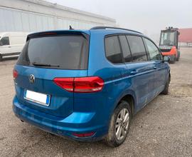 Volkswagen Touran 2.0 tdi 122cv INCIDENTATA