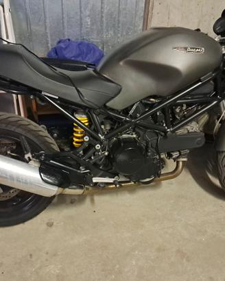 Ducati Monster 695 dep.