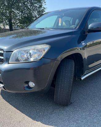 Toyota Rav 4 4x4 2008 140.000km