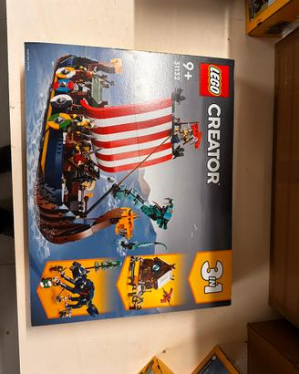 Lego nave dei vichinghi 31132