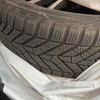 pneumatici invernali con cerchi in lega