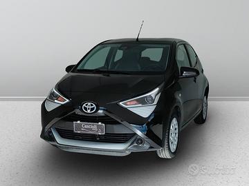 TOYOTA Aygo II 2018 5p - Aygo 5p 1.0 x-play 72cv