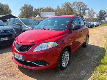 LANCIA YPSILON 1.2 66.000 KM ANNO 2016 GARANTITA