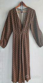Vestito lungo autunnale a fantasia geometrica