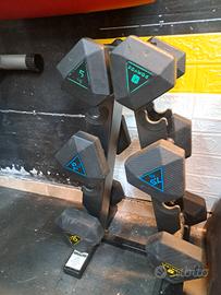 set di manubri decathlon palestra