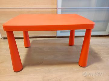 Tavolo bambini ikea