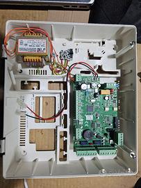 CENTRALE ALLARME ANTINTRUSIONE X864 AMC