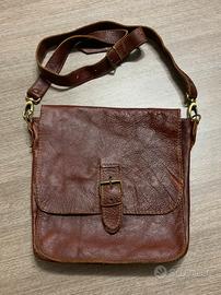 Borsa tracolla artigianale in vera pelle