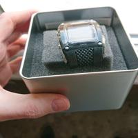 orologio digitale 10 atm NUOVO con pellicola