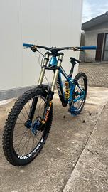 Giant Glory Advanced 2018