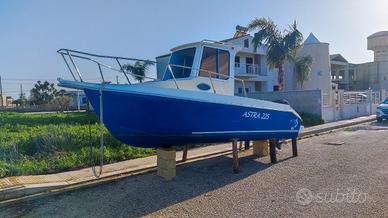 Astra 225 cabinata