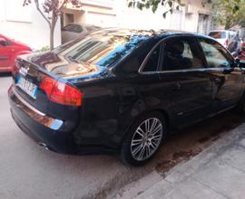 AUDI A4 S-Line 2.0 Diesel l'anno 2007