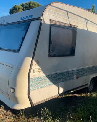 Adria Unica B 461 permuta