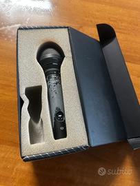 Microfono AKG acoutics D330 BT/nr Mark II