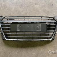 Mascherina Anteriore Per Audi TT 8S MK3 2016