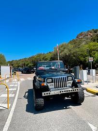 Jeep Wrangler omologate ruote 33 e rialzo 4’