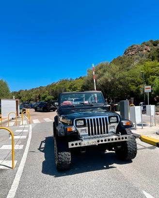 Jeep Wrangler omologate ruote 33 e rialzo 4’