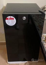 Cantina Hoover 41 bottiglie