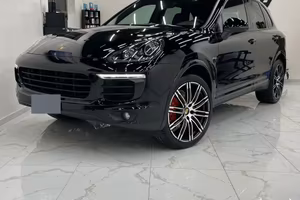 Porsche Cayenne 3.0 Platinum edition