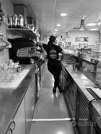 Barista caffetteria e cassiera full-time