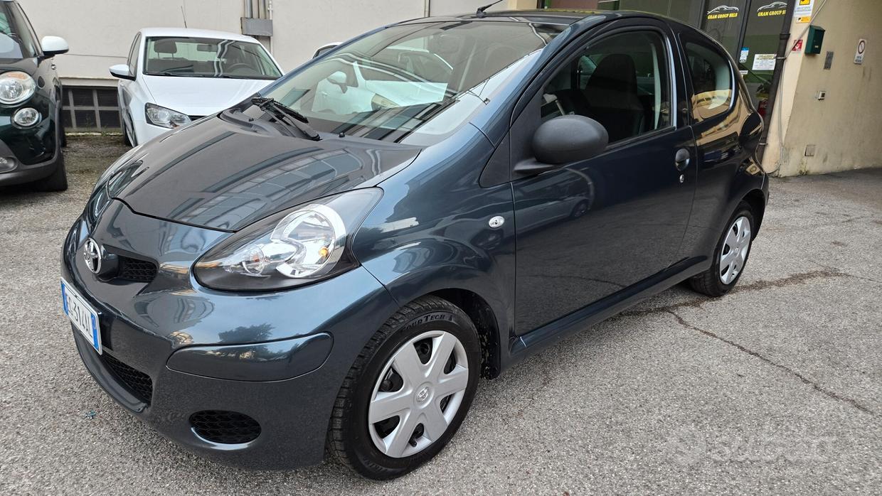 TOYOTA Aygo 1ª serie